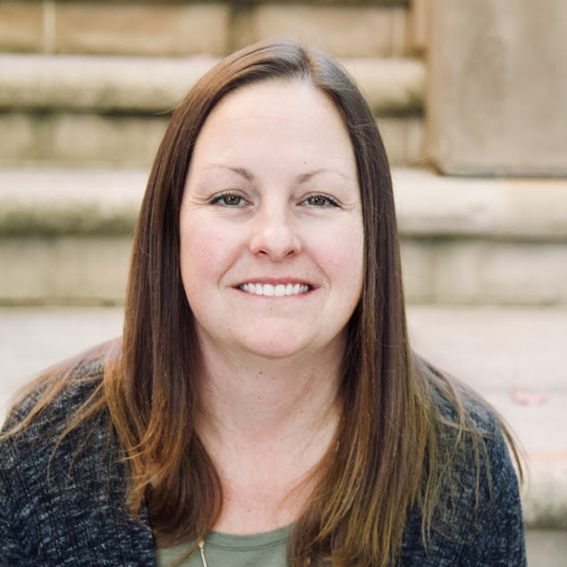 Hannah Bales - Headshot - 12-16-2025