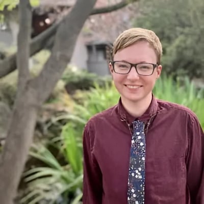 PAU-Faculty-800x800-Liz_McConnell