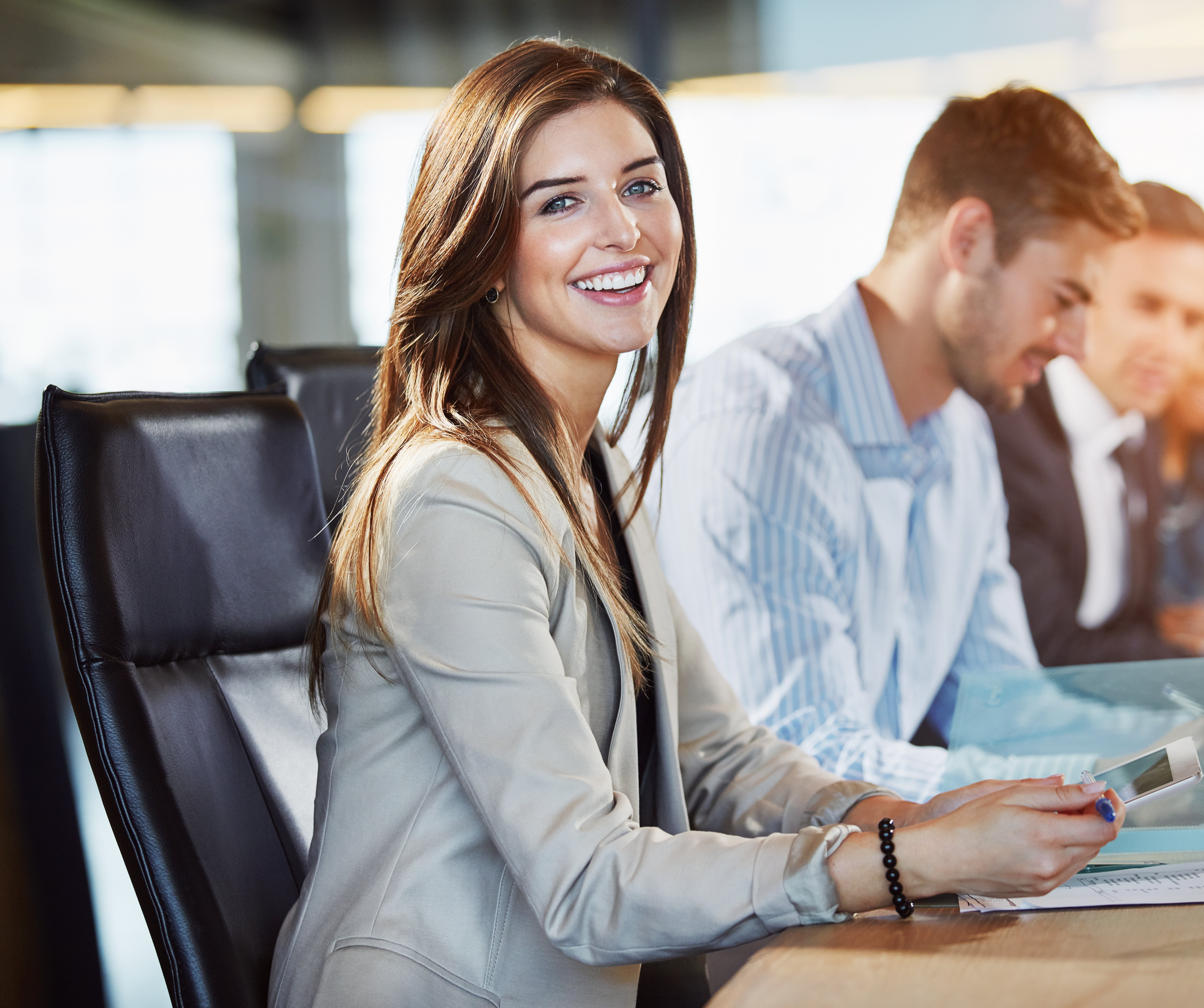 What Do Recent Meta-Analyses Reveal About the Comparison of Structured Professional Judgment Tools Versus Actuarial Instruments in Violence Risk Assessment Practice for Forensic Psychologists?