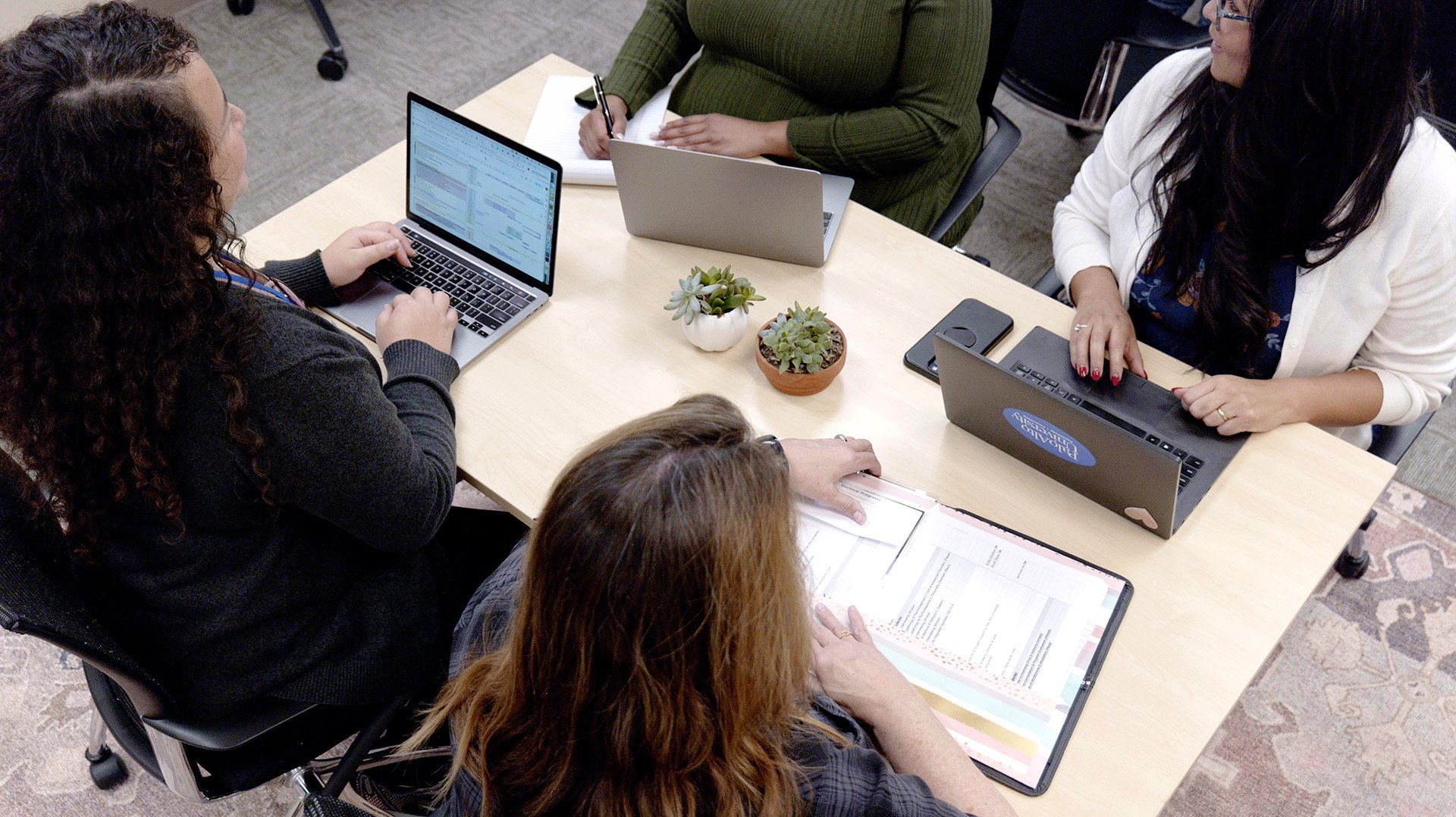 Group-Table-Overhead-HiRes-1920px